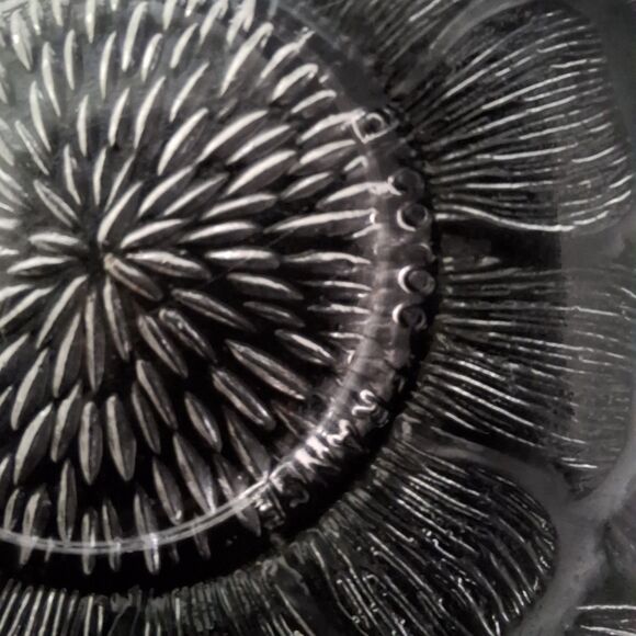 Set of 4 Arcoroc Fleur Clear Glass Cup Saucer Made in France 5 3/8" Discontinued - Picture 3 of 14